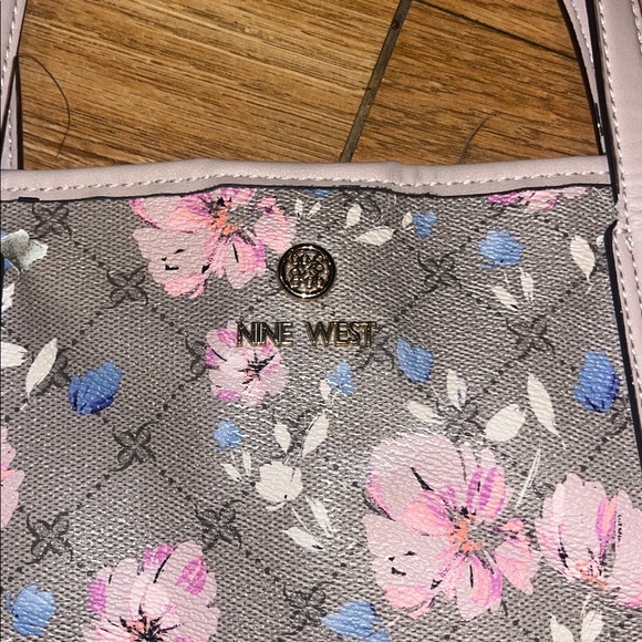 Nine West Pink and Blue Floral Tote - Picture 2 of 6